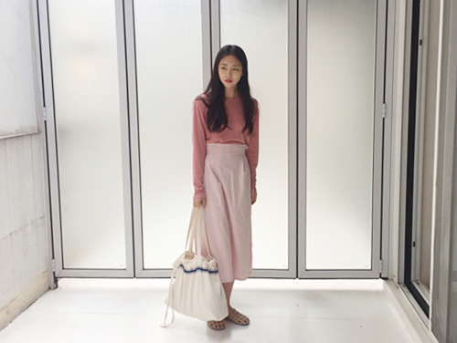 plain pink skirt