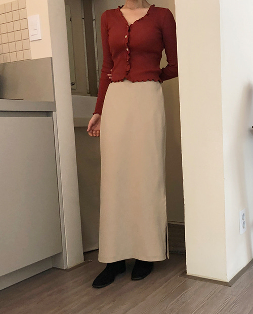 side slit long skirt