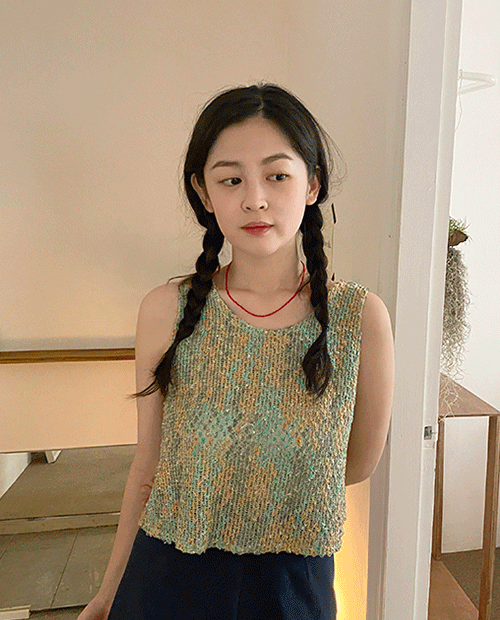 stereo knit sleeveless / 2color