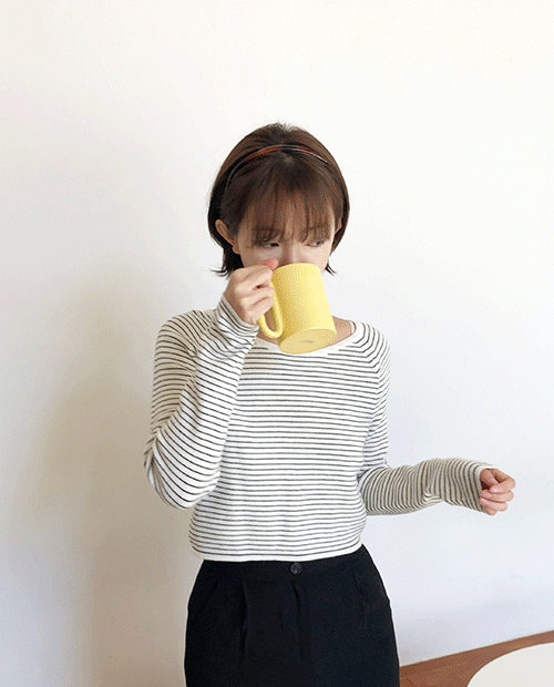 crop stripe knit : white