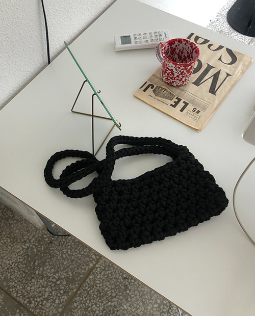 knitting mini bag : black
