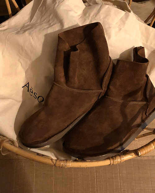 bear boots : brown