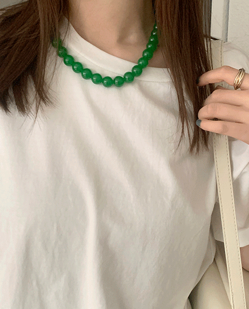 ode glass necklace : green
