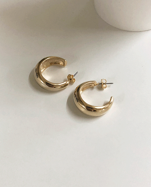 nubell earring : gold