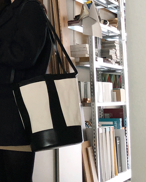 leather and canvas bag : black