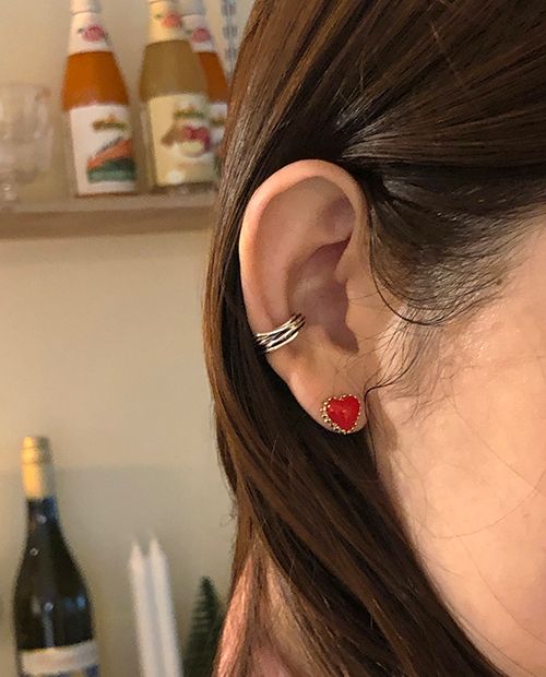 moss heart earring : red